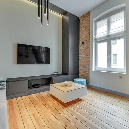 Monte Apartment *