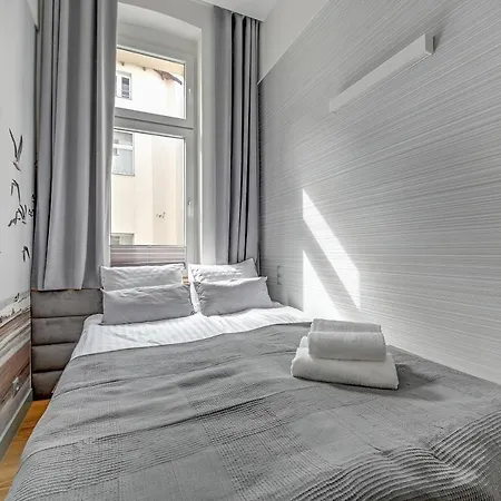 Monte Apartment *